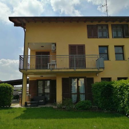 Appartamento Vicino Malpensa Vanzaghello Kültér fotó