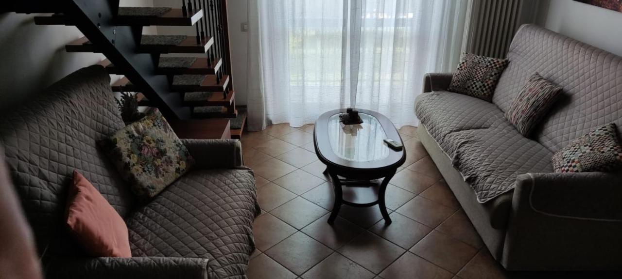 Appartamento Vicino Malpensa Vanzaghello Kültér fotó