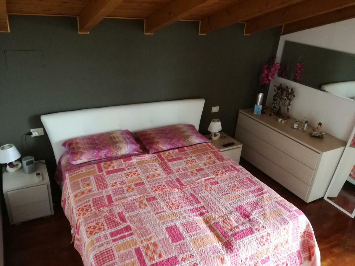 Appartamento Vicino Malpensa Vanzaghello Kültér fotó